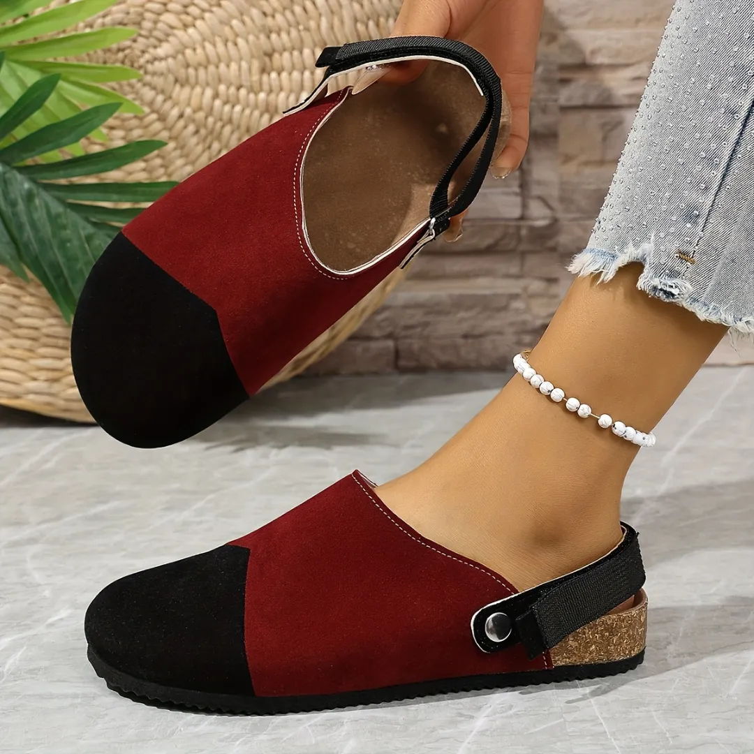 Sabots bicolores femme bride réglable