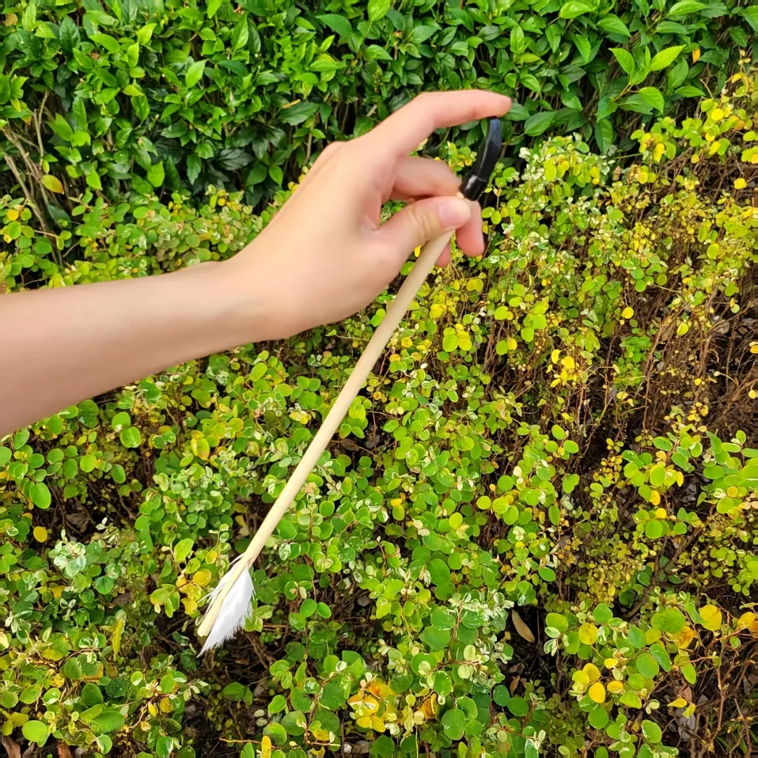 Arc en bambou souple avec flèches mousse – Jeu d’adresse sécurisé pour enfants – Activité ludique en plein air – Image 7