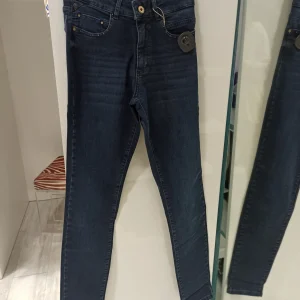 parami jean celine denim