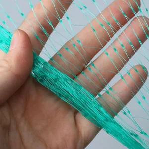 Filet de protection contre oiseaux pour potager