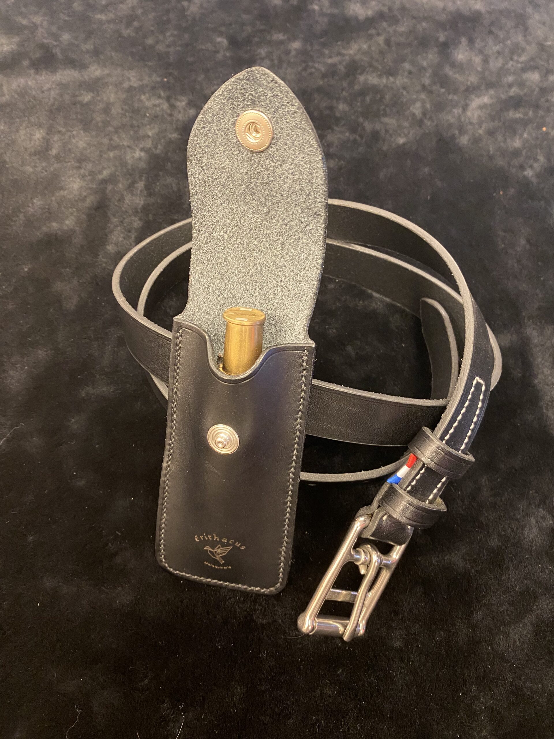 Étui à Couteau en Cuir de Vache Cousu Main – Image 5