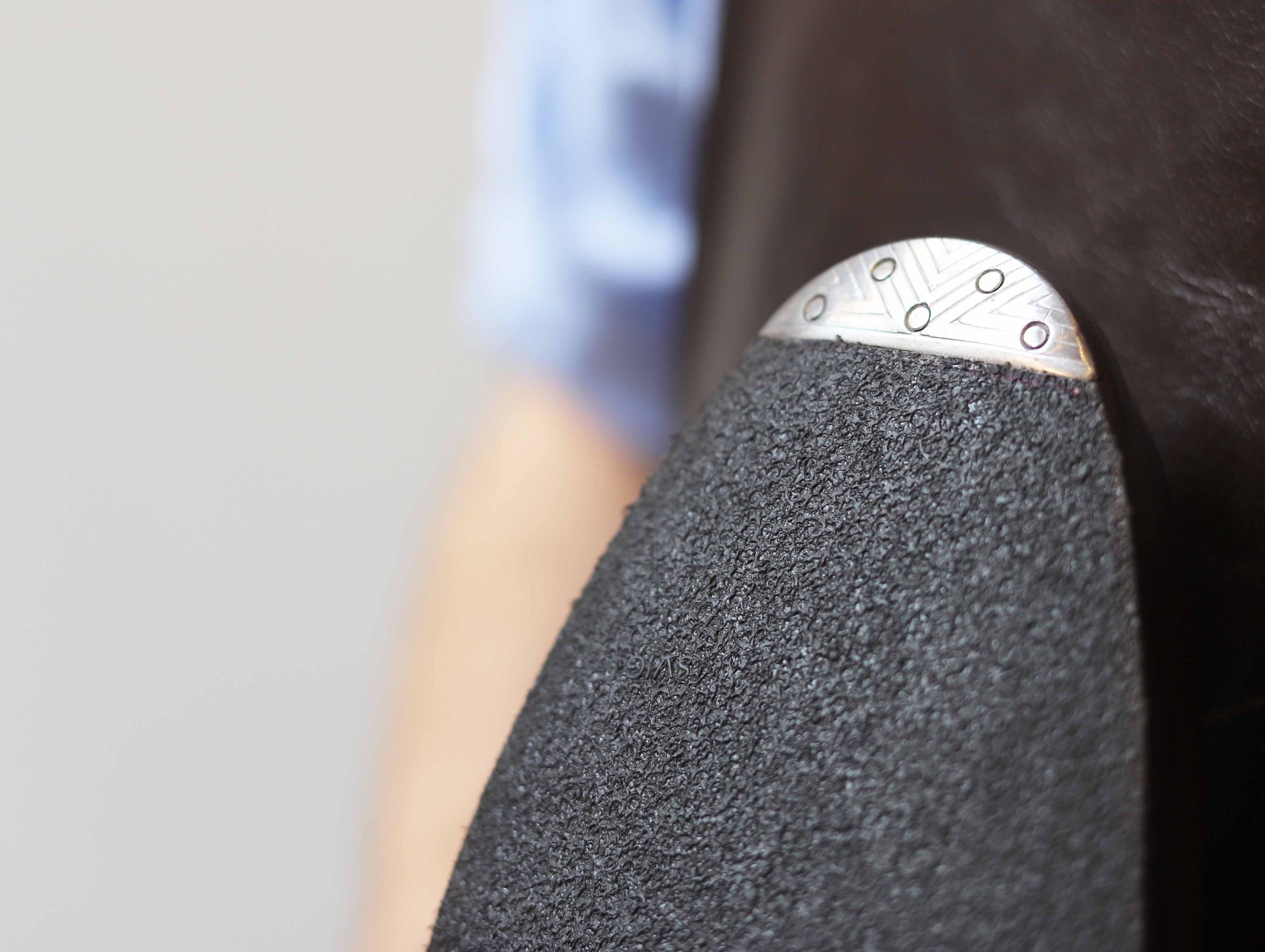 Shoe sole and iron cap plate & handmade « joker » finish – Image 4