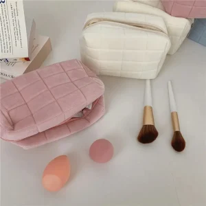 Trousse de maquillage pour femme – Compacte et élégante pour voyage ou sac à main – Rangement beauté idéal